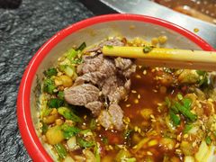 -醉董牛川派鲜肉自选火锅(烟台店)