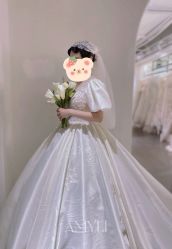 -艾米丽婚纱礼服