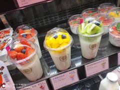 -巴黎贝甜(大宁国际商业广场店)