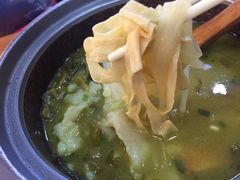 -周鱼小馆石锅酸菜鱼(活力汇店)