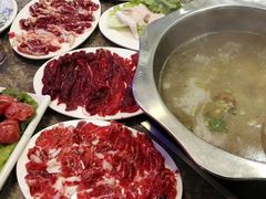 -粤潮牛肉火锅店(江南大道店)