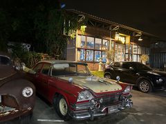 -席娜卡琳火车铁道夜市