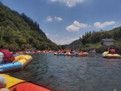 -龙井峡漂流