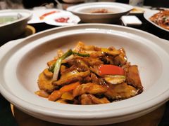 砂锅鲍鱼焗土鸡-炳胜品味(海印总店)