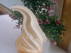 -古老冰山特色冰淇淋店(艾提尕尔店)