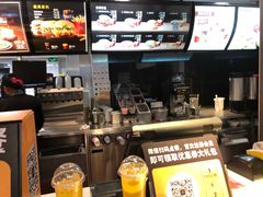-麦当劳(丽江玉河广场店)