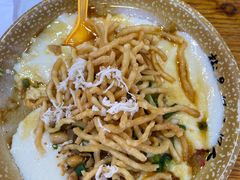 油茶鸡丝豆腐脑-八一好吃街·高品美食广场