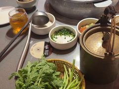 -巴奴毛肚火锅(二七万达店)