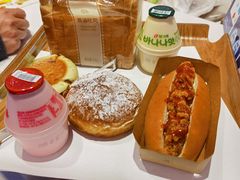 -巴黎贝甜(大宁国际商业广场店)
