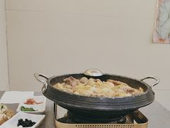 -豚妈妈汤饭·部队锅(南京东路店)