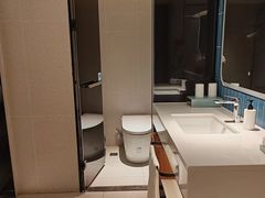 -宜尚酒店(广州上下九永庆坊长寿路地铁站店)