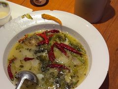 -鱼亨小鲜酸菜鱼(大信店)