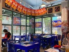 大堂-马路边边串串香(苗栗路店)
