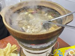 -威邵鸡煲(西华路总店)