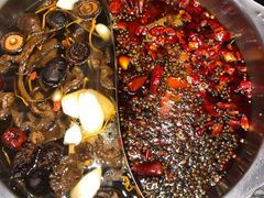 牛油鸳鸯锅-重庆大队长火锅(凤城八路店)