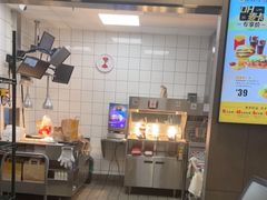 -麦当劳(金鹏路店)