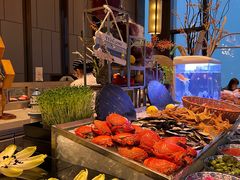 自助取餐区-万达文华酒店·48F云端窗景美食汇自助餐厅