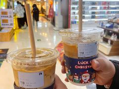 -瑞幸咖啡(新亚太国际广场店)