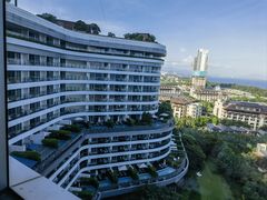 -瑰丽酒店·海吧·天际下午茶·现场DJ·天台酒吧