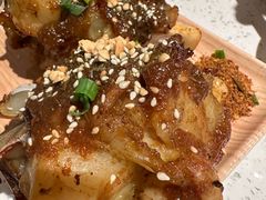 -三人行骨头王火锅(长寿店)