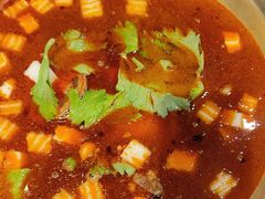 -顶顶汤火牛排火锅·经典铜锅涮肉