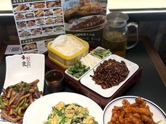 -纳家楼·地道陕菜(劳动路店)