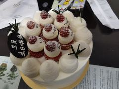 -花花卷卷·鲜食蛋糕(静安久光百货店)