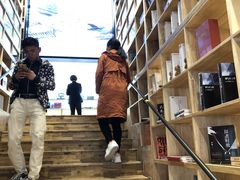 -新华书店(解放中路店)