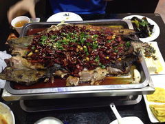 香辣烤鱼-江边城外烤全鱼(龙德广场店)