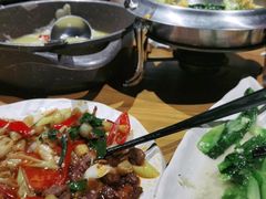 -隔壁老王·家常云南菜(花巷店)