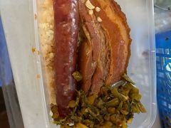 -梁阿婆廿年老牌扣肉糯米饭