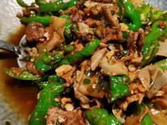 -费大厨辣椒炒肉(万家丽一店)