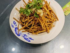 干煸藕丝-董厨煨汤馆(车站路店)