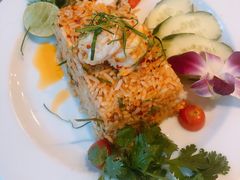 -Chom Cafe and Restaurant