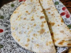 阿拉善驼肉馅饼-格日勒阿妈蒙古厨房(大召店)