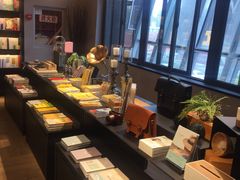 -阅西安新华书店(翠华南路店)