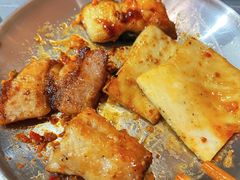 -围炉肉舍•炭烤活鳗•丹东海鲜烤肉(步行街店)