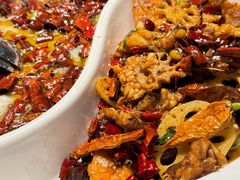 -禄鼎记·排队俩小时都要吃的酸菜鱼(石牌桥店)