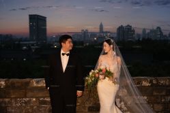 -雪中彩影婚纱摄影·微光艺术中心