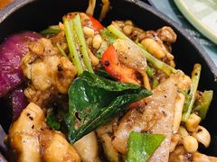 黑椒牛蛙煲-苏梅花园(群星城店)