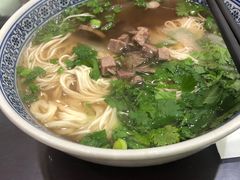 -牛壹品牛肉拉面(东风路店)