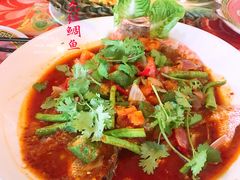 娘惹蒸鱼-灯笼馆海鲜餐厅