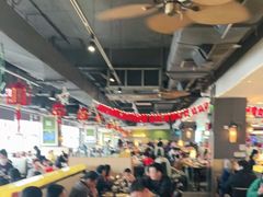 大堂-大头虾越式风味餐厅(光明广场店)