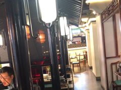 -卢大鲜鱼头捞饭(美利广场店)