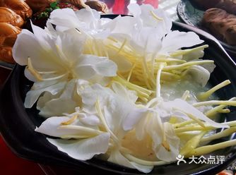 在深圳很少能吃到的姜花鸡粥～