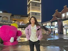 -王府井奥莱临潼小镇(临潼店)