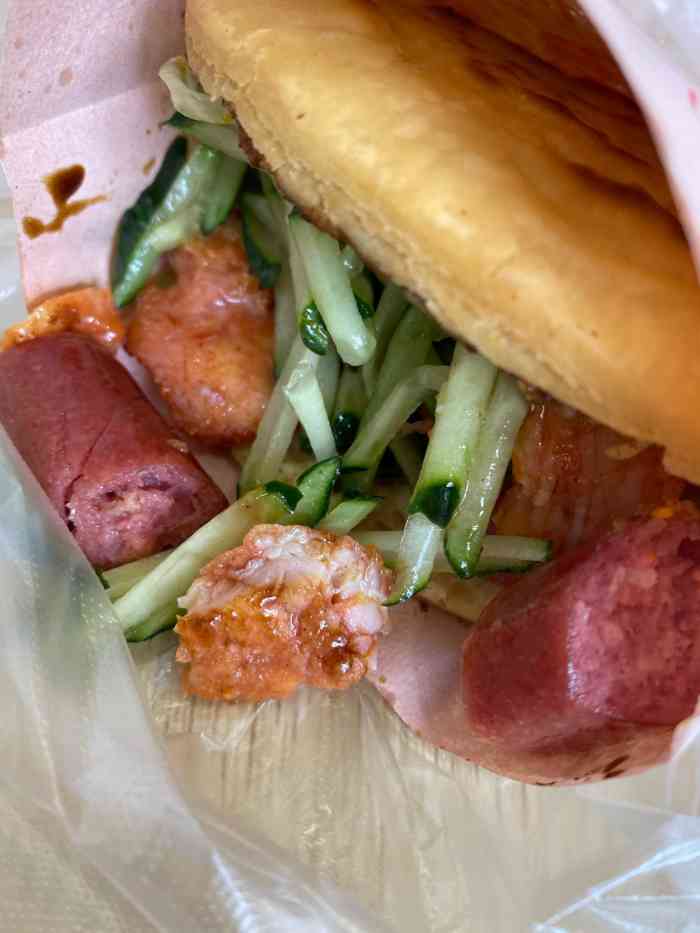 姜辉凉皮王(万达店)-"天气热咯!有时候会没有什么食欲看到大鱼.