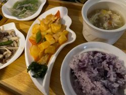 点击看大图 -卓玥国际月子会所(罗山路店)