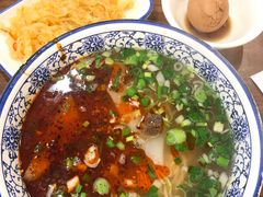 牛骨清汤牛肉面-兰州-西固陈记牛肉面·烧烤(山阴路店)