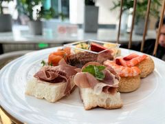 -Plush大堂酒廊(北京金融街威斯汀大酒店)